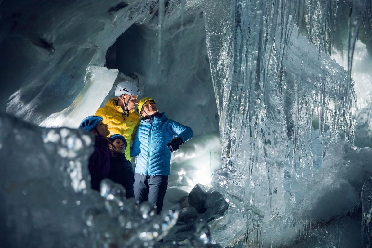 Een bezoek aan het Natur Eis Palast is een onvergetelijke ervaring. (foto Tom Klocker/Zillertal Tourismus)